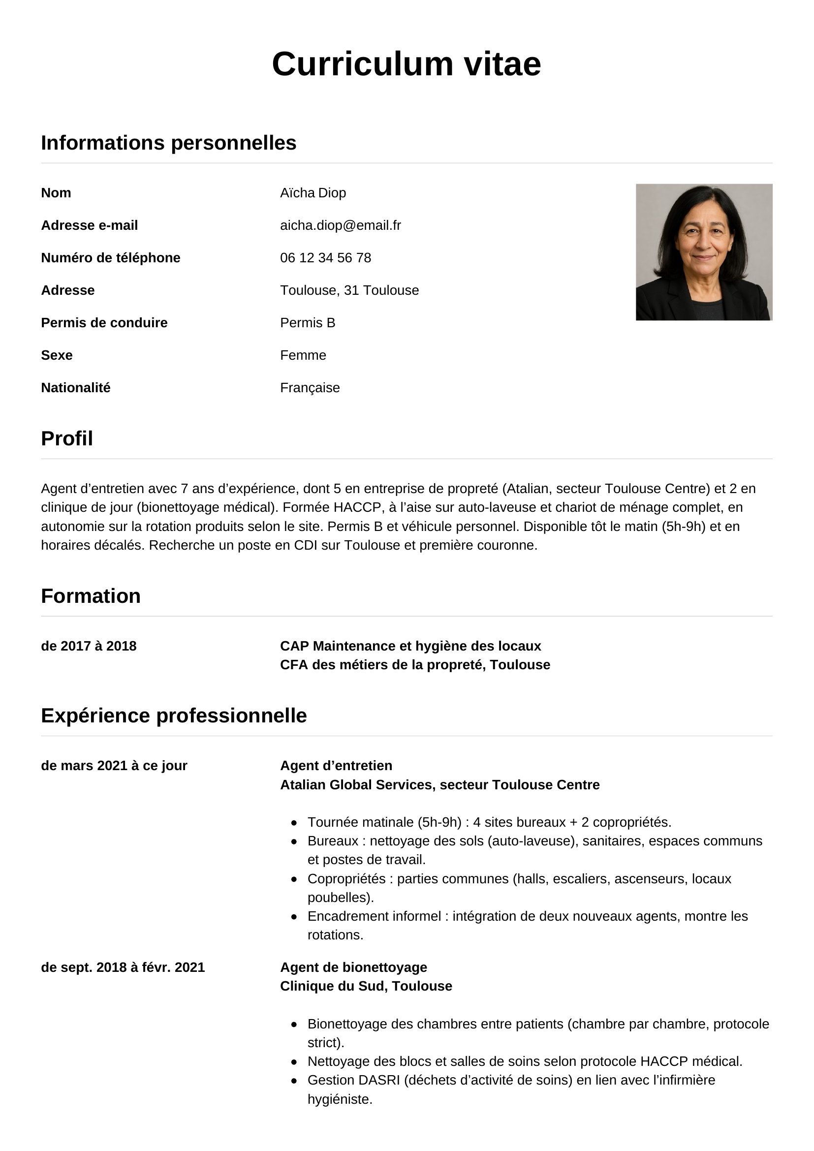 Modèle Simple — exemple de CV Agent d’entretien