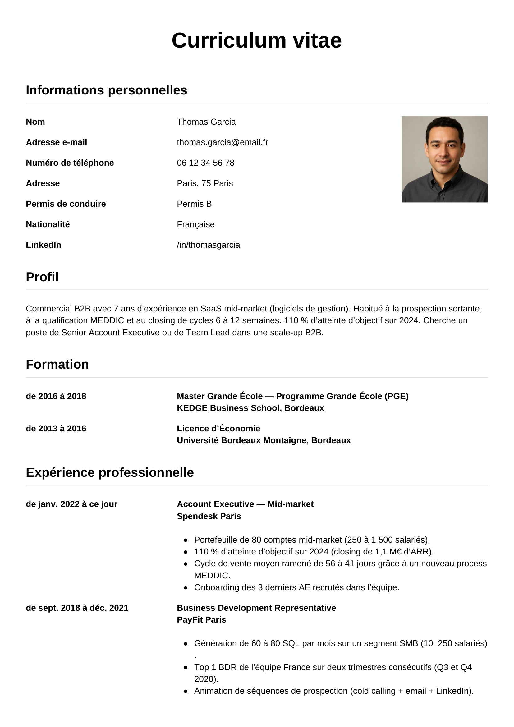 Modèle Simple — exemple de CV Commercial